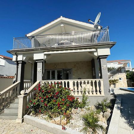 Apartamento La Familia Šibenik Exterior foto